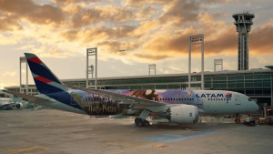 LATAM Airlines lleva la imagen de Harry Potter por los cielos del mundo 